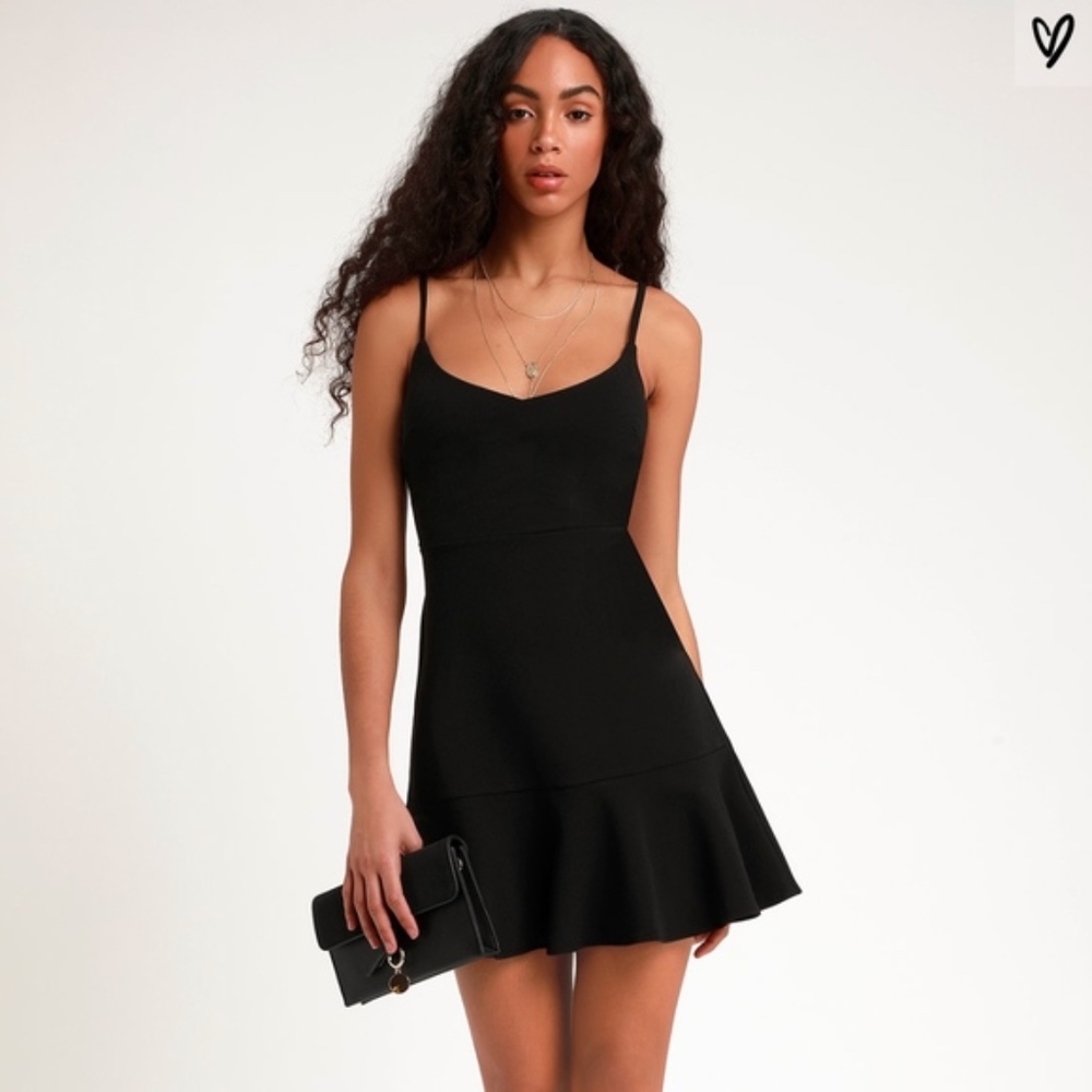 Lulus Black Flounce Hem Mini Dress NWT Small